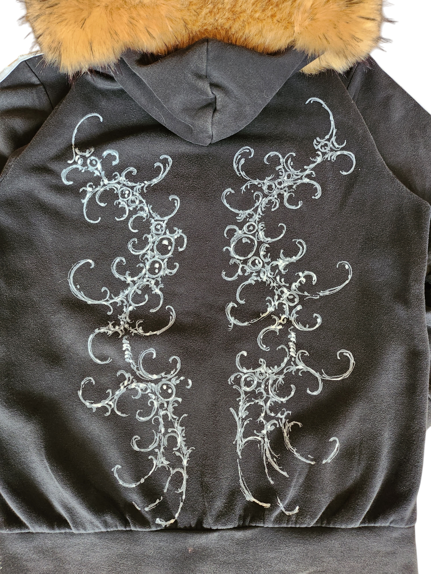 Czarna bluza Adidas custom Kitty