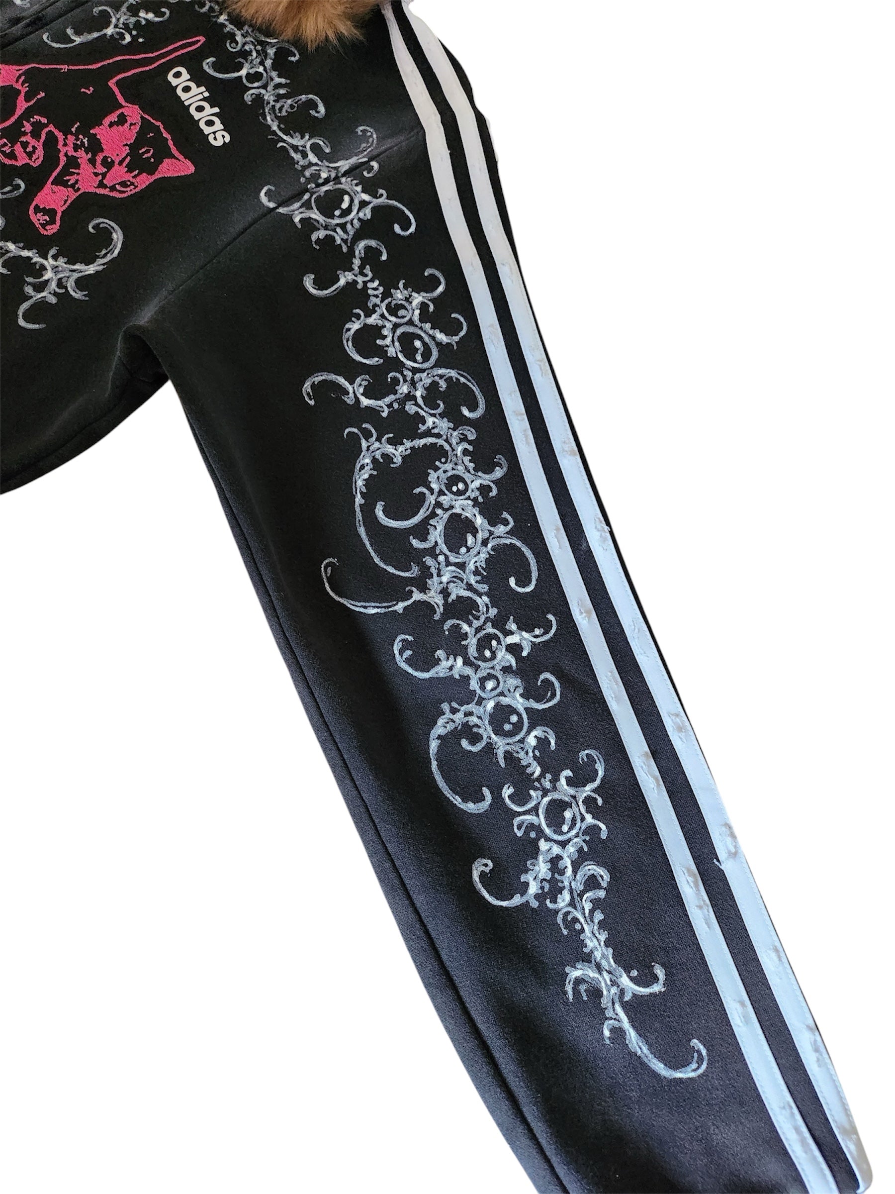 Czarna bluza Adidas custom Kitty