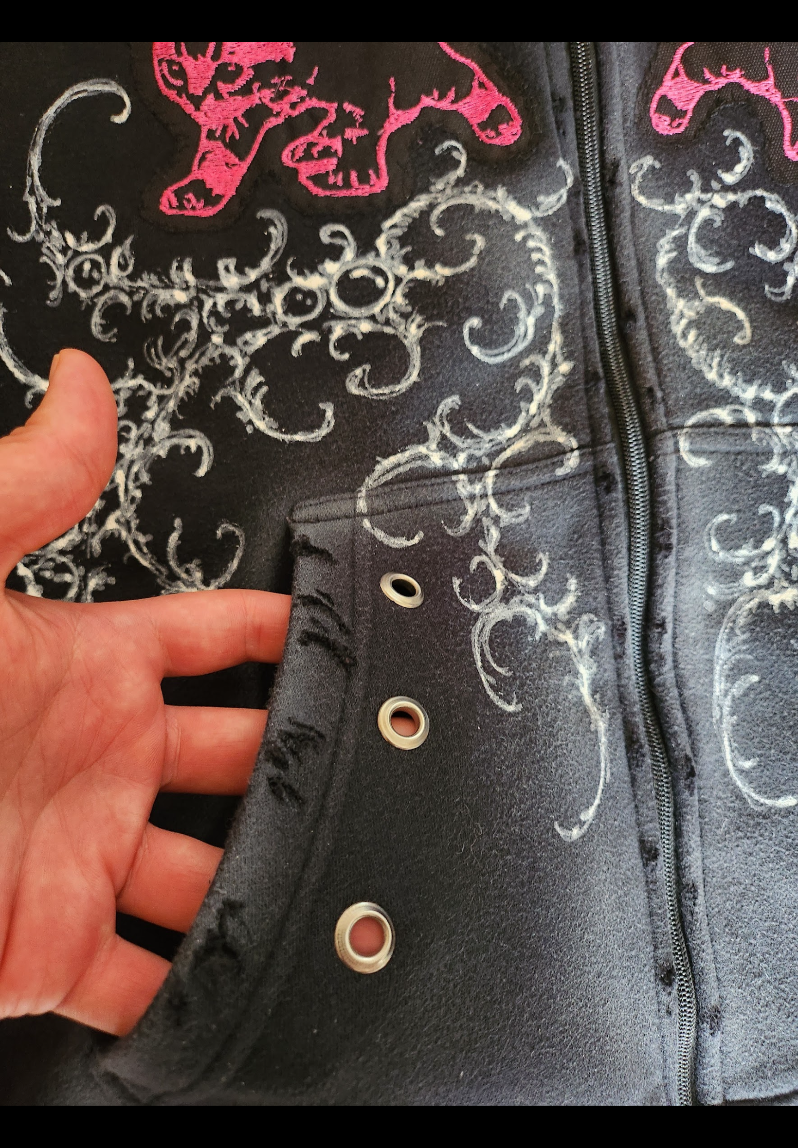 Czarna bluza Adidas custom Kitty